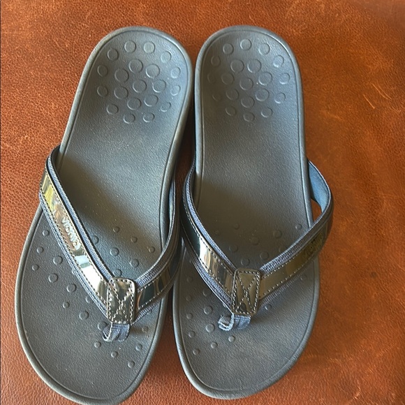 Vionic High Tide Women's Sandals - Picture 3 of 8